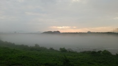 霧の木曽川