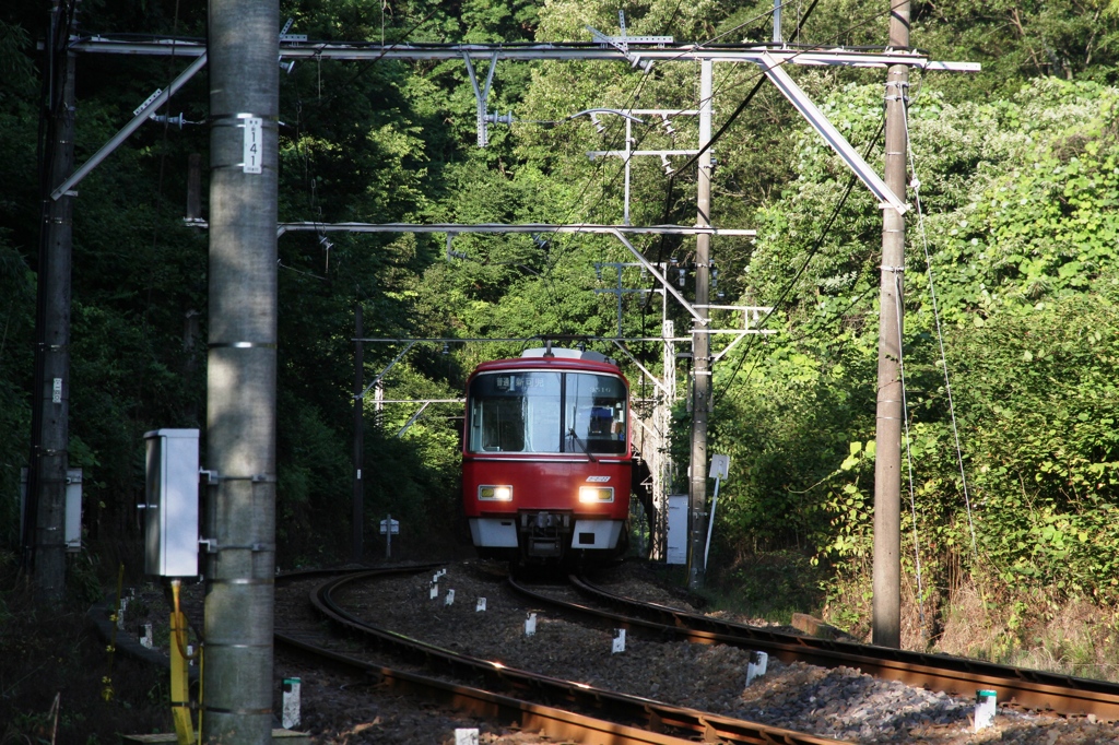 130709-043m6