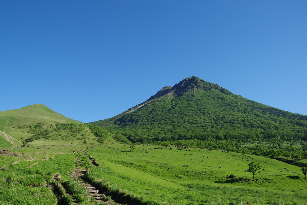 由布岳