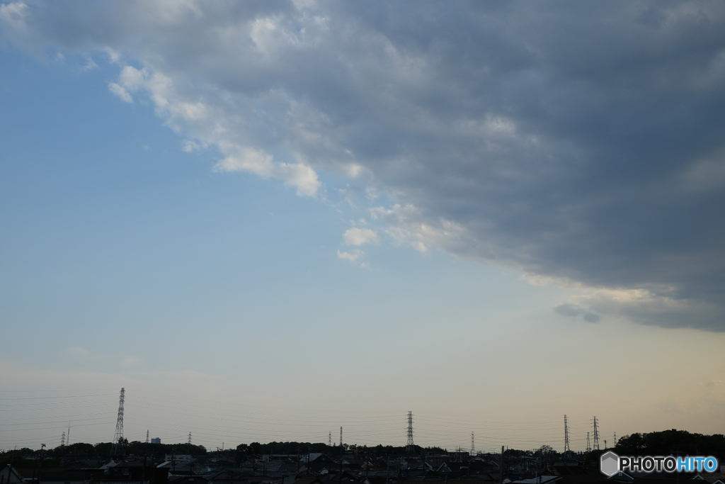 鉄塔と空