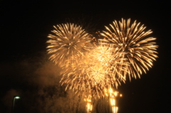 花火大会　ラストを飾るのは