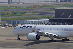 LufthansaのA350