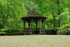 雰囲気のある四阿