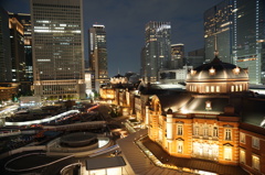 東京駅横顔