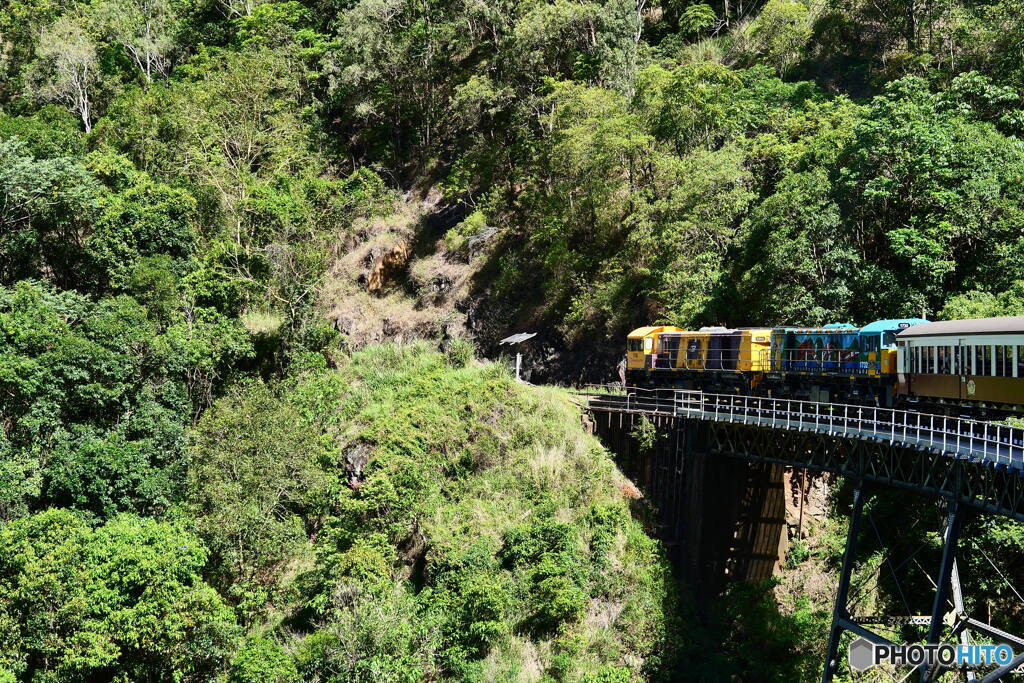 ケアンズ・キュランダ高原列車