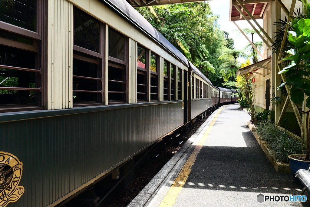 ケアンズ・キュランダ高原列車