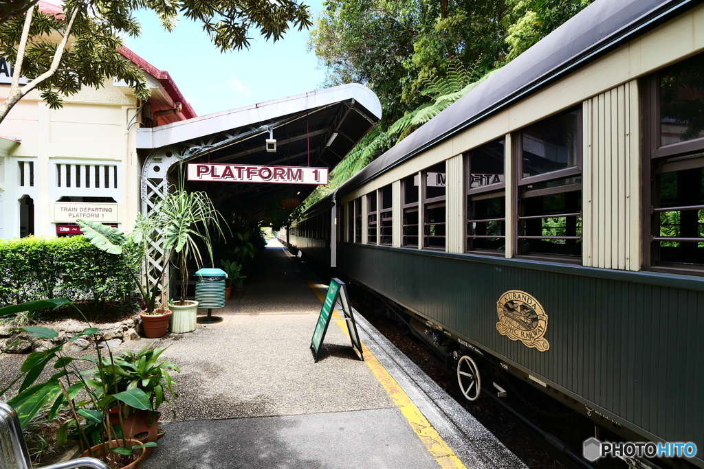 ケアンズ・キュランダ高原列車