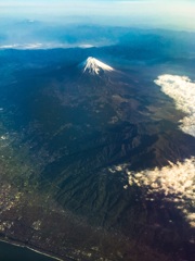 雲の上より