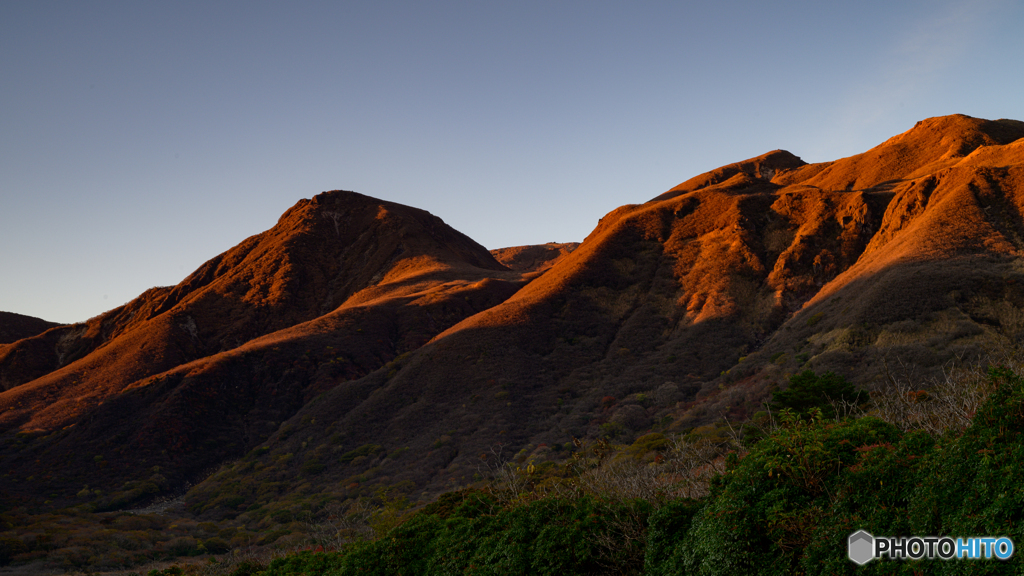 山が赤く染まるとき