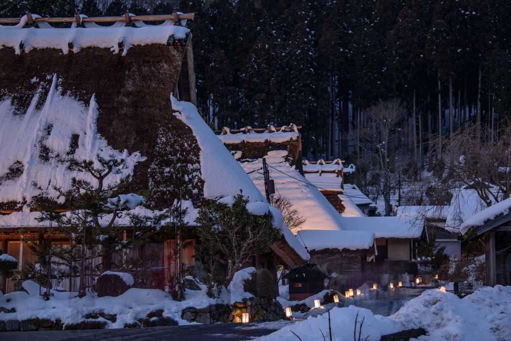 雪灯籠