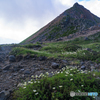 静かな朝の剣ヶ峰
