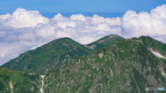 大きな山の小さな小屋