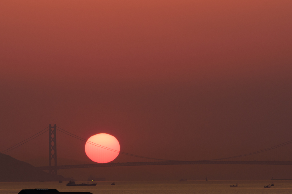明石海峡の夕陽