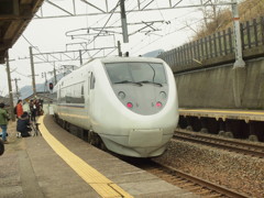 特急はくたか　後ろ