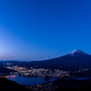 富士山と朝と夜景