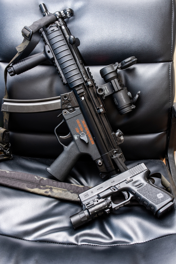 MP5A5 & GLOCK19