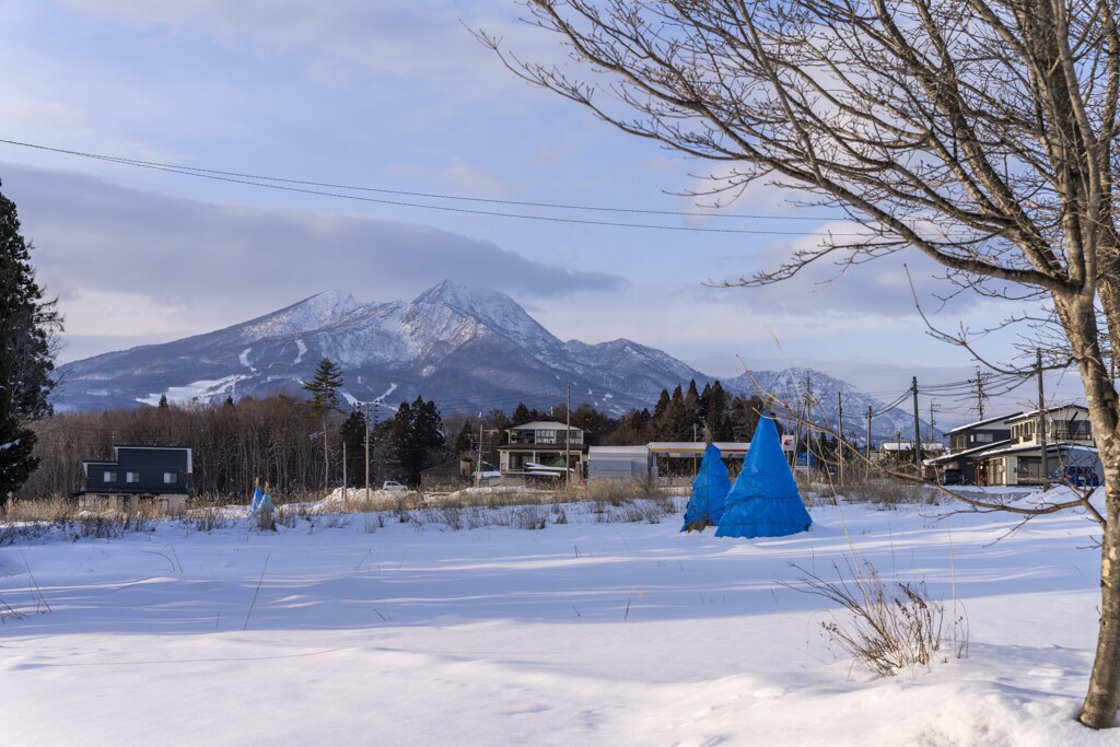 雪景色と妙高山