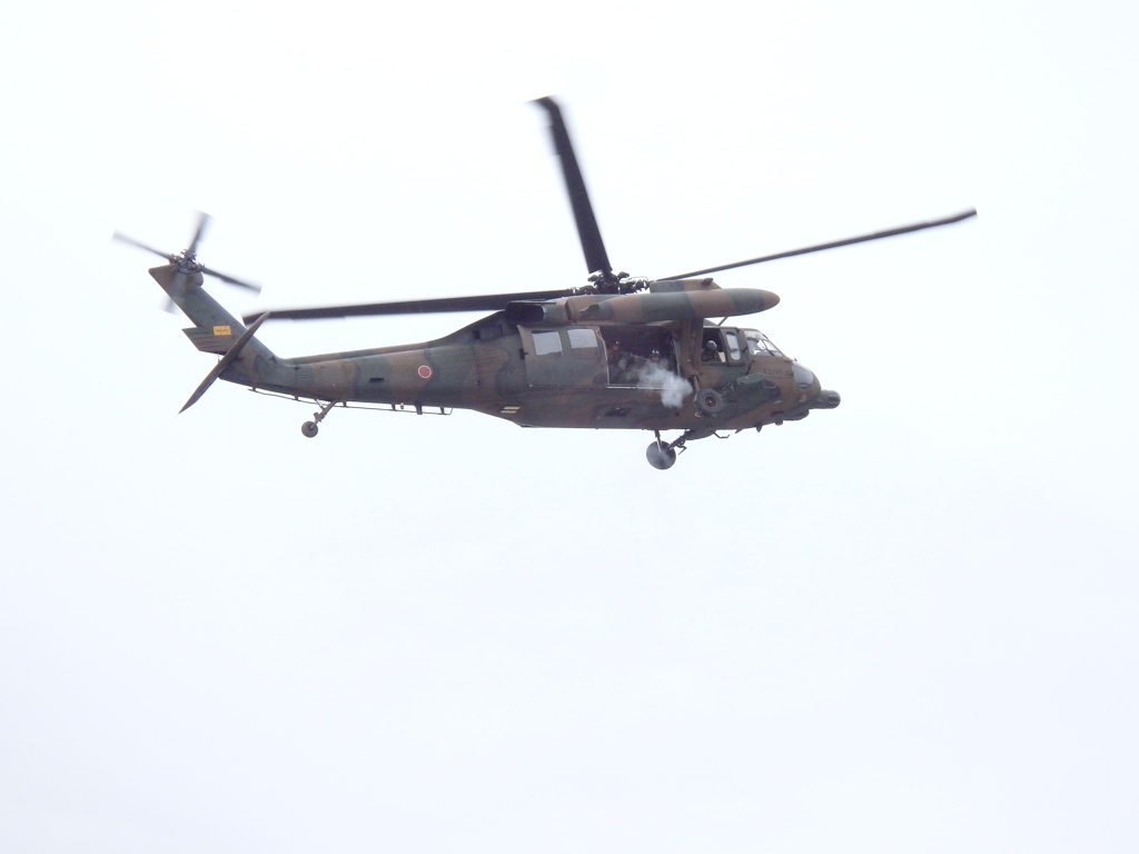 UH-60 支援射撃
