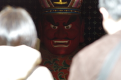 お顔に似合わず声は優しい。