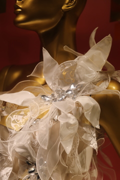 借りてきた5D4で 09:Dress