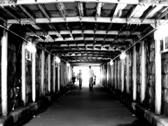 トンネルと希望