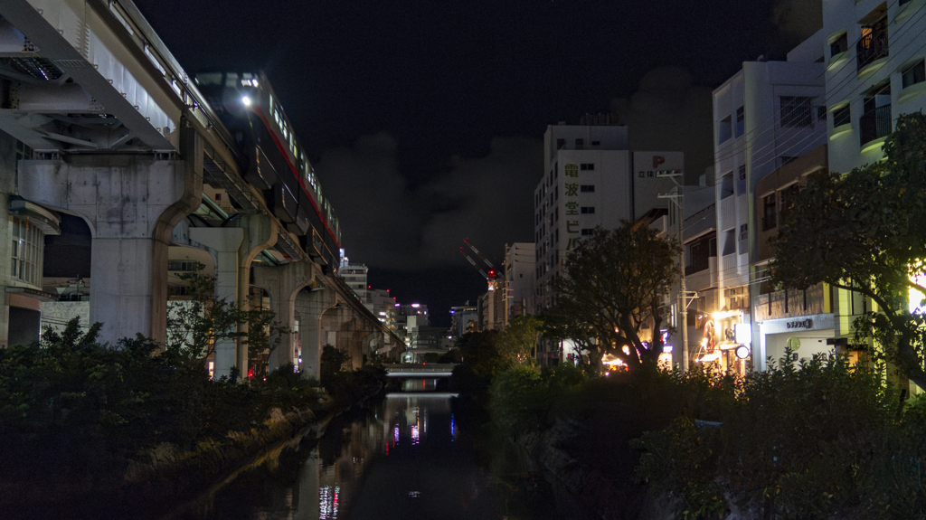 ゆいレール