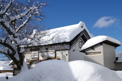 雪と吹雪の狭間