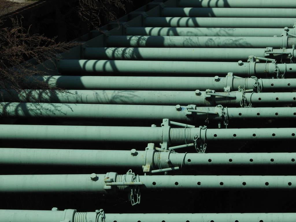 町の突っ張り棒