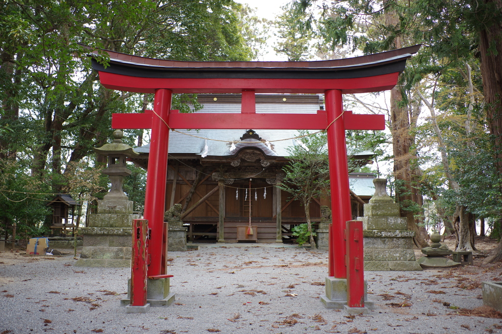 初発神社 拝殿 2017