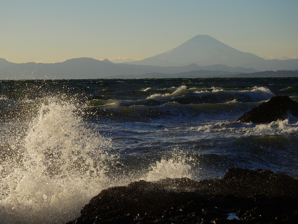 本日天気晴朗ナレドモ波高シ by kooth （ID：5253690） - 写真共有サイト:PHOTOHITO