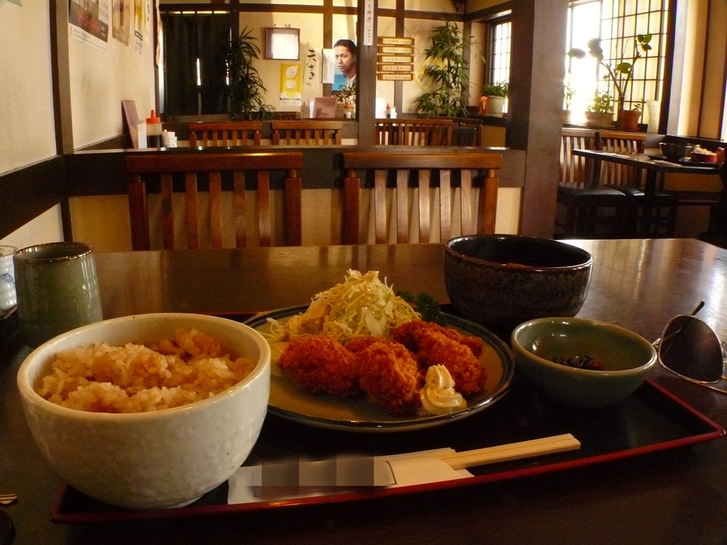 カキフライにかやくご飯・ミニうどん