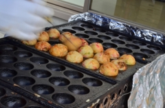 たこ焼き風景23日午後 (p1)