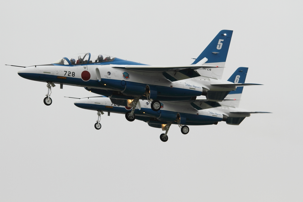 ブルーインパルス５＆６