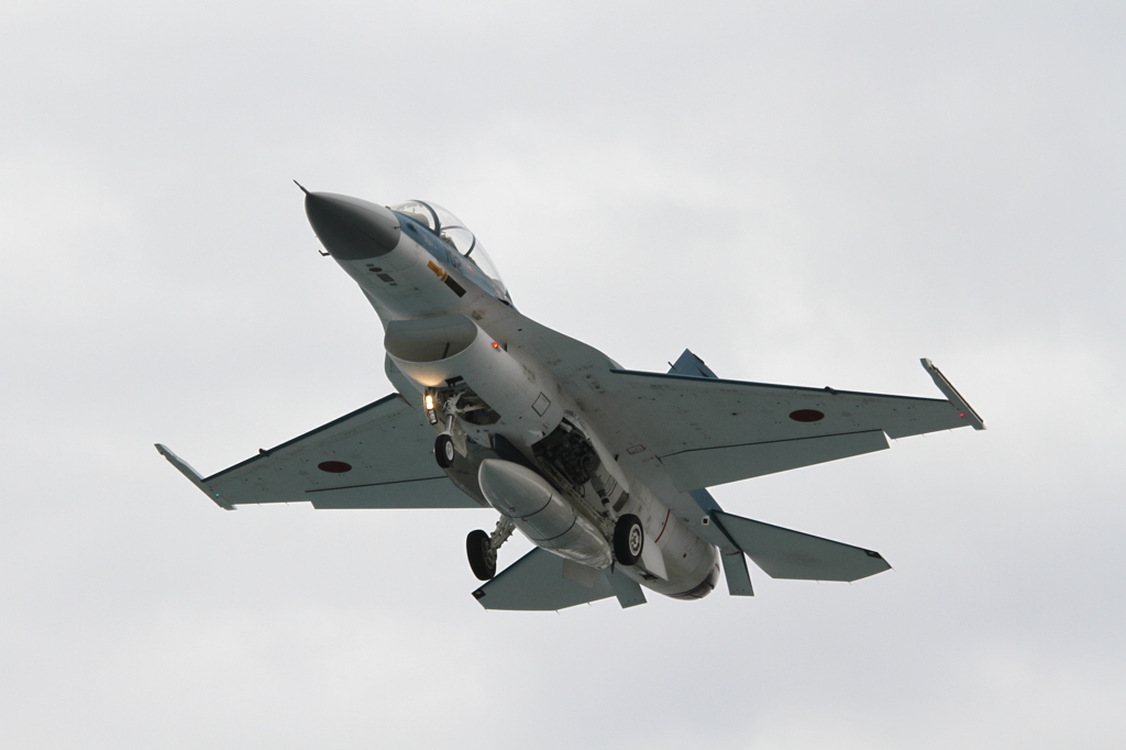 F-2B 102号機