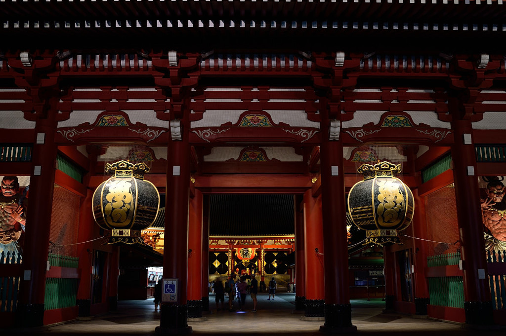 浅草寺　暮色