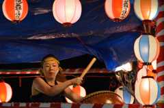 ふらり散歩　町内の盆踊り　いい音でした