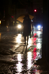 雨の中