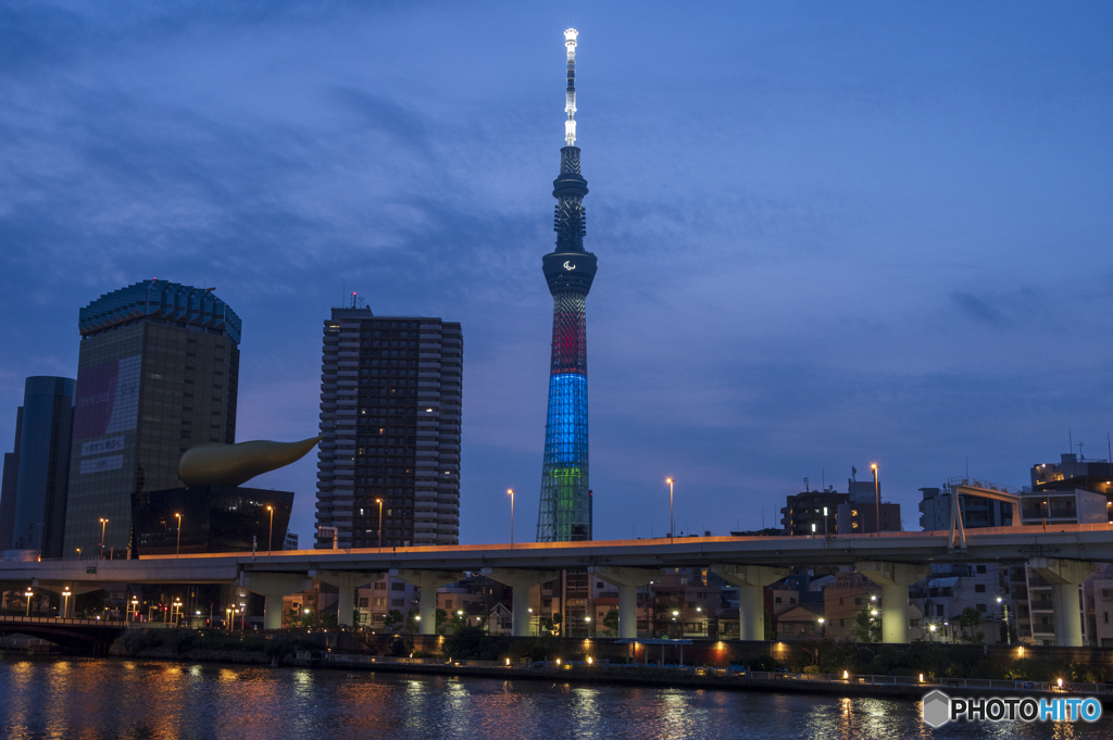 夜明けのスカイツリー