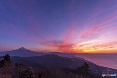 浜石岳の夜明け