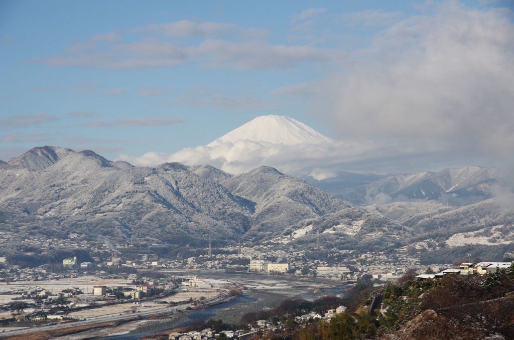 雪景色の富士