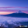 雲上の夜明け