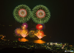 湯河原温泉海上花火