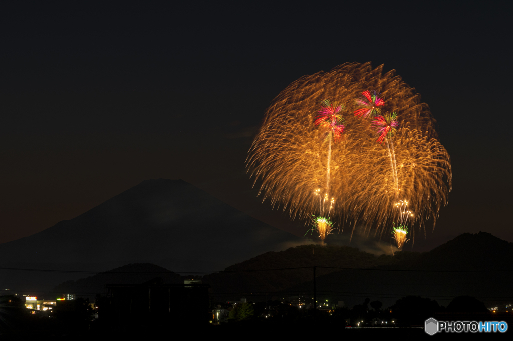 富士山と花火