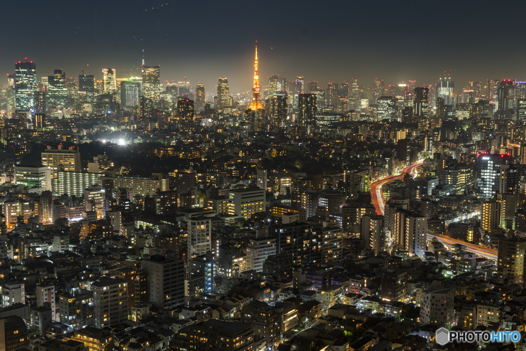 東京タワーの在る地上の光