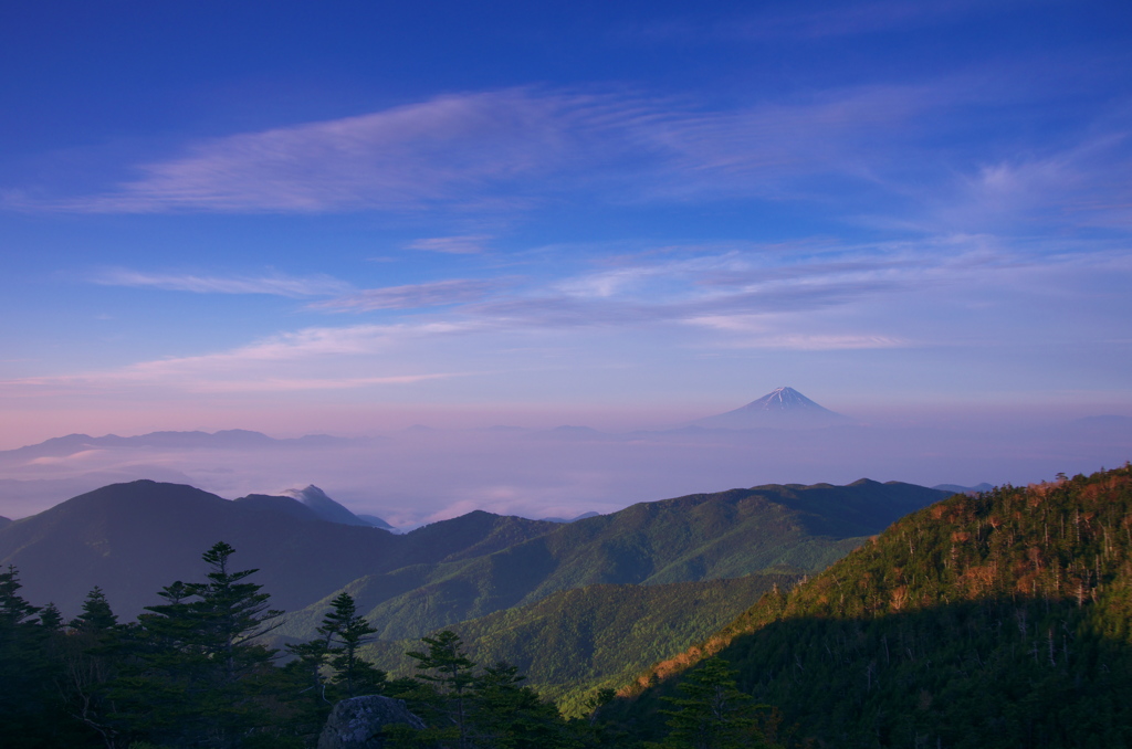 梅雨前の晴天