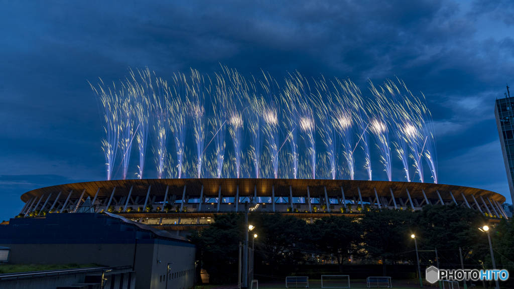 新国立競技場演出花火