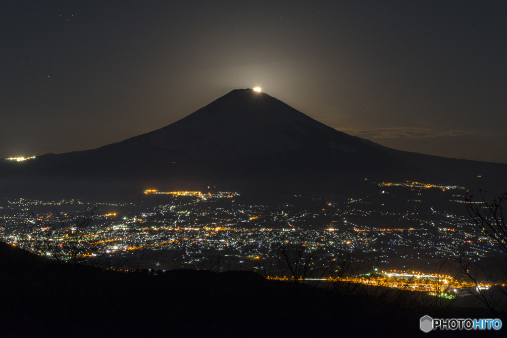 真夜中のパール富士