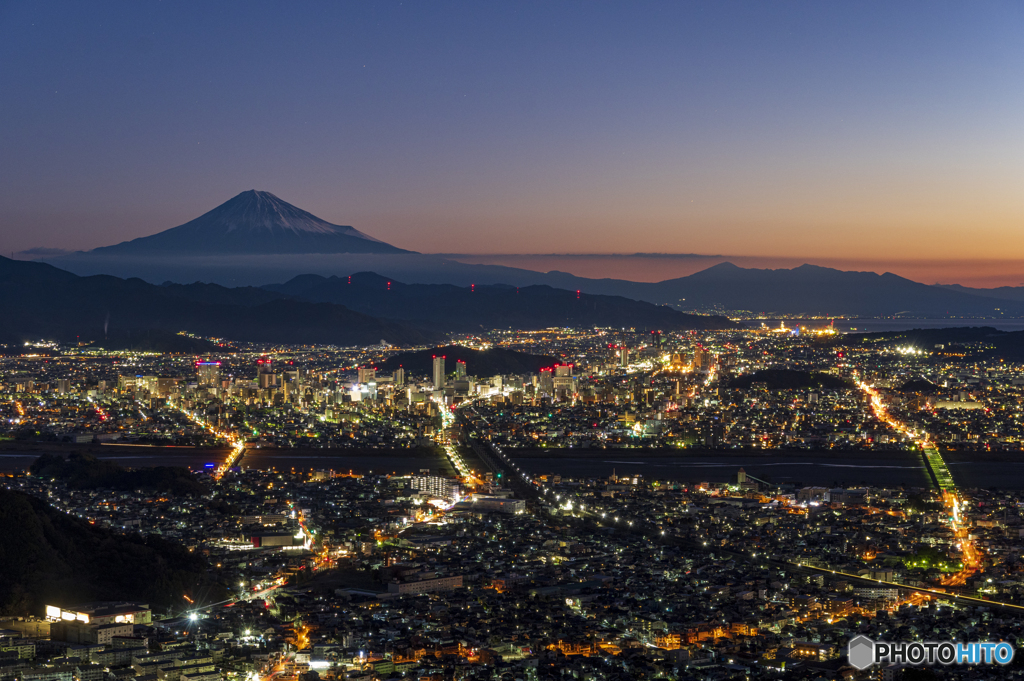朝鮮岩からの夜明け