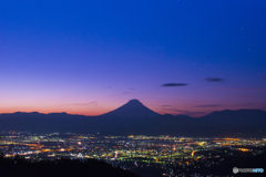 明けの富士山