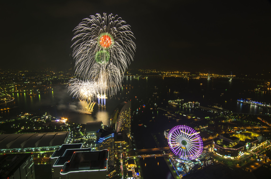 展望台から見る花火